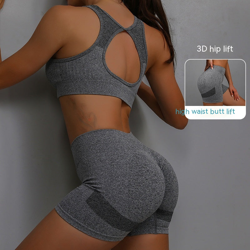 SPORTS BRA & SHORTS SCRUNCH GYM SET